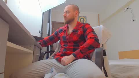 Ryanstone  online show from March 2026 06:19:01 AM