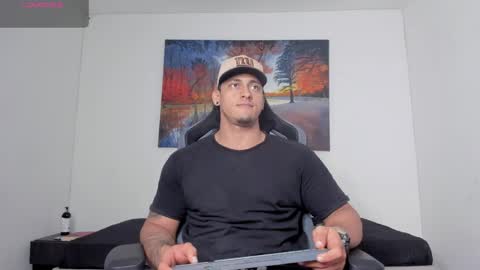 ryanwhite3 online show from April 2026 02:11:02 AM