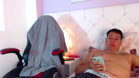 Ryder and Violet online show from January 2025 02:38:02 AM