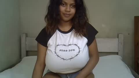 rywanna online show from March 2026 05:40:02 AM