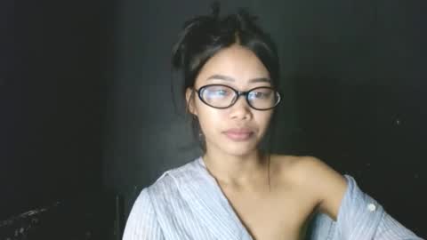 ryza_sweet online show from December 2025 06:38:01 PM