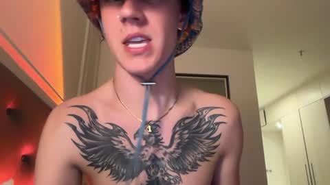 s0fttwink online show from May 2026 02:45:01 PM