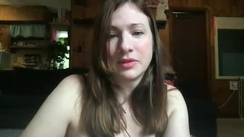 Snapshot of s496925 chatting on October 2025 01:52:01 PM s496925 online show from October 2025 01:52:01 PM