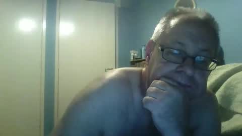 Snapshot of s536sny18 chatting on September 2025 11:28:02 PM s536sny18 online show from September 2025 11:28:02 PM