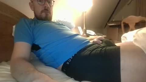 s_i_q online show from October 2025 10:49:02 PM