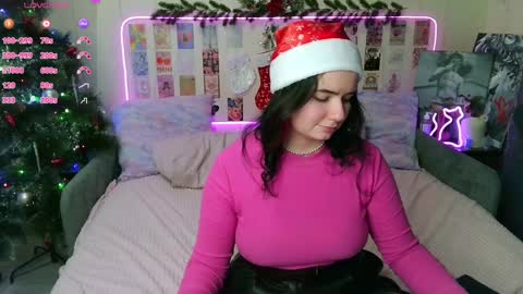 Snapshot of s_katekisa_ss chatting on December 2024 07:03:02 AM Kate online show from December 2024 07:03:02 AM