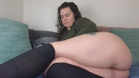 Leanne online show from December 2025 06:11:01 AM