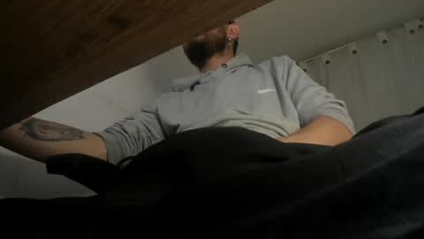 Snapshot of s_sven chatting on December 2024 06:43:01 AM Steven Independent online show from December 2024 06:43:01 AM