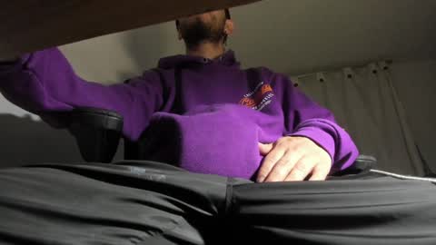 Snapshot of s_sven chatting on February 2025 10:54:02 AM Steven Independent online show from February 2025 10:54:02 AM