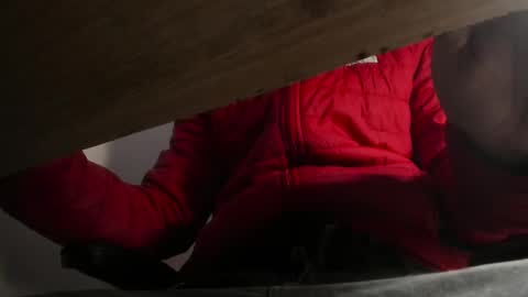 Snapshot of s_sven chatting on February 2025 05:27:01 AM Steven Independent online show from February 2025 05:27:01 AM