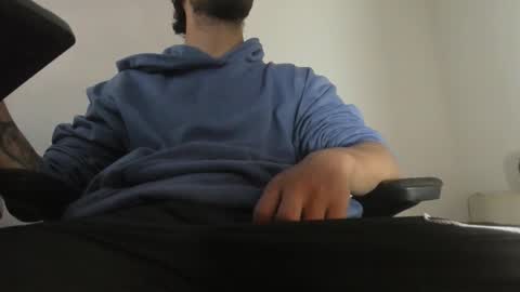 Snapshot of s_sven chatting on October 2025 12:00:01 AM Steven Independent online show from October 2025 12:00:01 AM