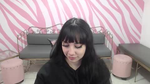 Sabrina online show from December 2025 01:17:02 PM