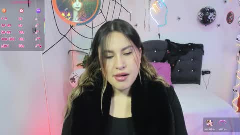 saaya_tay online show from October 2025 03:09:01 AM