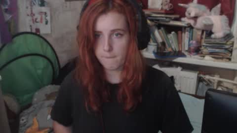 Snapshot of sabochka888 chatting on December 2025 07:05:01 AM sabochka888 online show from December 2025 07:05:01 AM