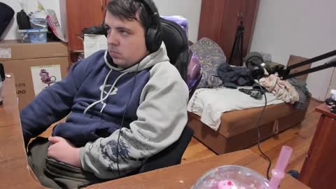 1141323  my Lord Mister Max   moms treasure online show from December 2024 04:44:02 AM