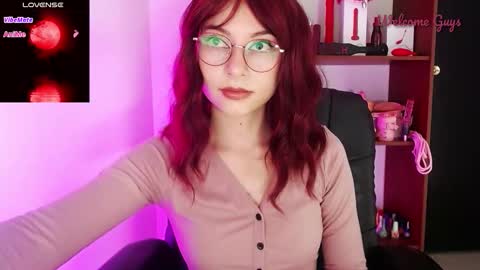 Sabrina online show from December 2025 08:24:02 PM