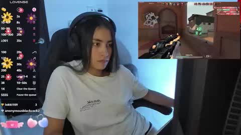 Angie  online show from November 2025 01:50:02 AM