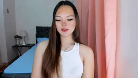 Snapshot of sabrina_hilson chatting on November 2025 01:57:02 PM sabrina_hilson online show from November 2025 01:57:02 PM