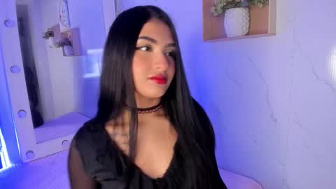 Snapshot of sabrinahims_ chatting on November 2025 02:20:01 AM mariana online show from November 2025 02:20:01 AM