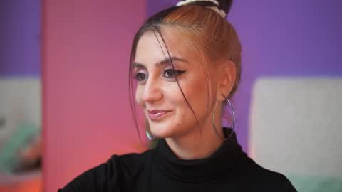  Sabrina  online show from November 2025 08:07:01 PM