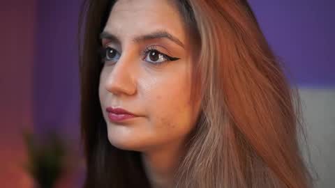  Sabrina  online show from January 2026 11:14:01 PM