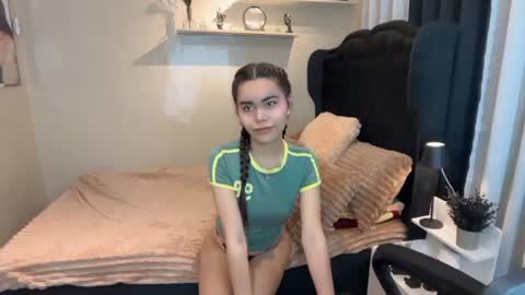 Snapshot of sabrinamadonna54 chatting on June 2026 08:12:02 AM sabrinamadonna54 online show from June 2026 08:12:02 AM
