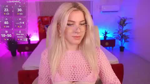 Snapshot of sabrinamuse chatting on July 2026 06:07:01 AM Sabrina online show from July 2026 06:07:01 AM