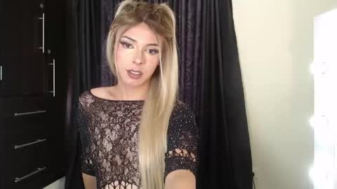 sabrinatshot online show from May 2026 03:49:01 PM
