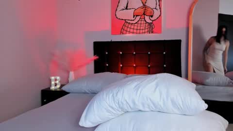 sabrinna online show from March 2026 12:53:02 PM