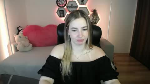 Sabrina Violet online show from July 2026 08:08:02 AM