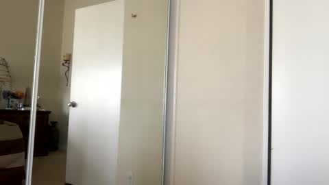 Snapshot of sackskincreamer chatting on January 2025 05:20:02 PM R online show from January 2025 05:20:02 PM