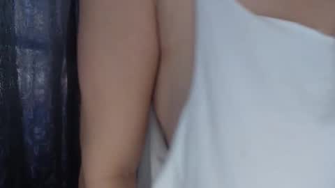 sacrletardiente online show from April 2026 12:24:01 PM