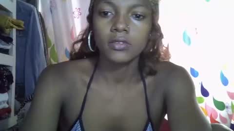 safira19 online show from October 2025 06:14:02 AM