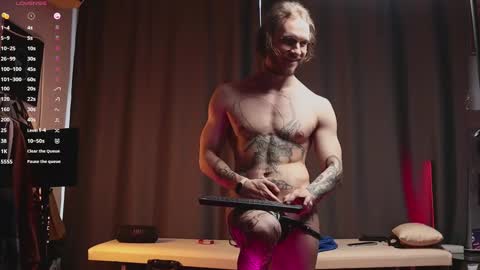 Adam online show from February 2025 11:42:02 AM