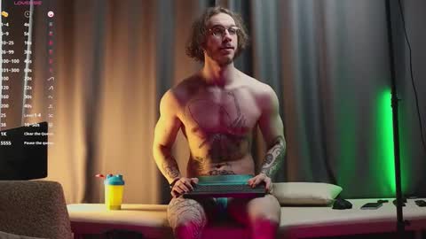 Adam online show from February 2025 01:00:02 PM