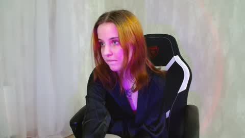 Medison online show from December 2025 09:54:02 PM