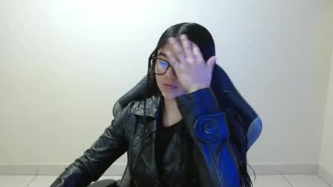 Snapshot of sahaliefox_ chatting on June 2026 11:45:01 AM Sahaliefox online show from June 2026 11:45:01 AM
