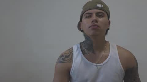 Snapshot of sahara_n_thiago chatting on November 2025 11:12:02 AM Sahara y Thiago online show from November 2025 11:12:02 AM