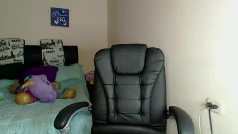 Karina online show from January 2025 03:43:01 AM