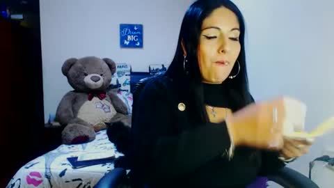 Karina online show from September 2025 02:11:02 AM