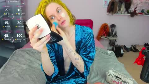 Adel online show from March 2026 01:43:02 PM