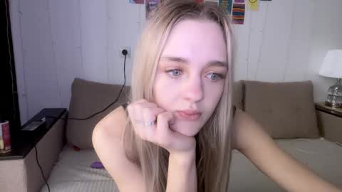 Sofia online show from March 2025 08:46:01 AM