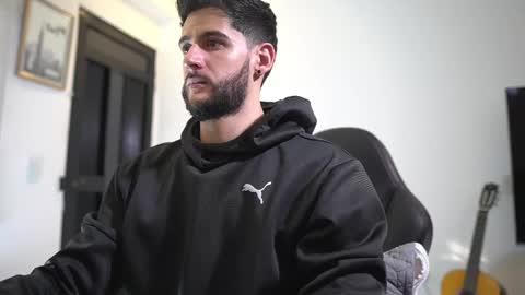 saimon  online show from December 2025 09:11:01 PM