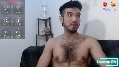 Snapshot of saint_castle chatting on February 2026 03:43:01 PM Saint Castle online show from February 2026 03:43:01 PM