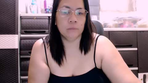 saint_flowerxxx online show from October 2025 10:36:01 PM