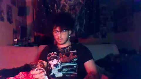 Snapshot of saintscurse chatting on March 2025 03:11:01 AM Saintscurse online show from March 2025 03:11:01 AM