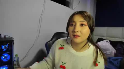 Snapshot of sakura_sunflower29 chatting on June 2026 02:57:02 AM Sakura online show from June 2026 02:57:02 AM