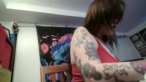 salemsslut online show from February 2025 02:24:02 PM