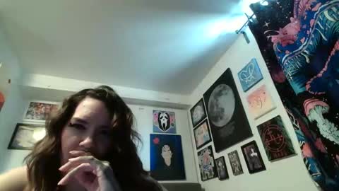 salemsslut online show from March 2026 03:34:01 PM