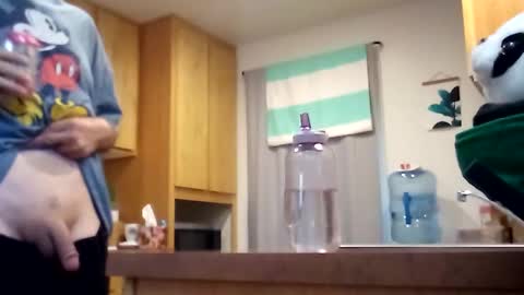 Snapshot of salis1981 chatting on September 2025 06:31:01 PM salis1981 online show from September 2025 06:31:01 PM